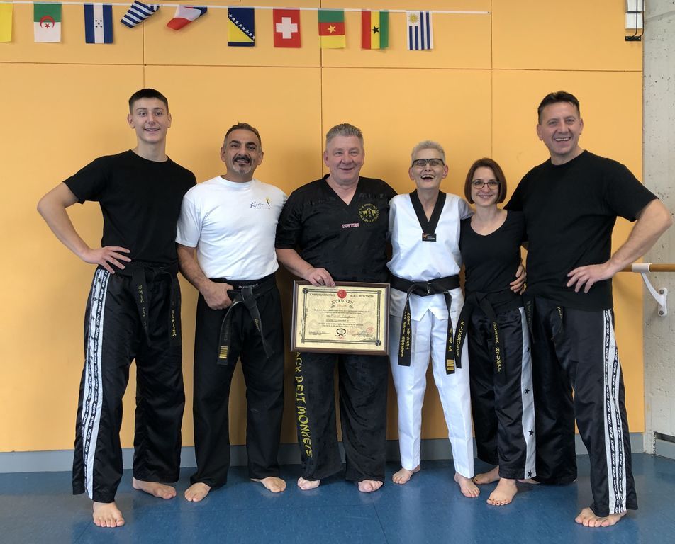1. Dan im Kickboxen für Michael Edling